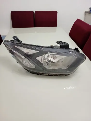 Farol original lado passageiro lado direito onix prisma 2018 zap *