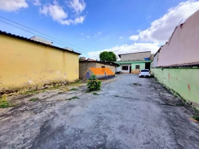 Casa de 1 quartos no bairro Planalto