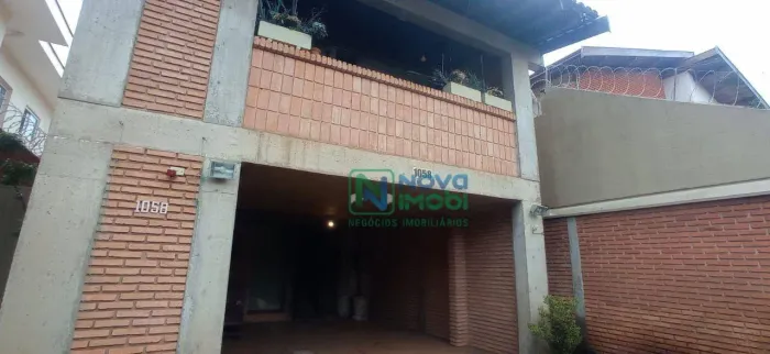 Casa com 3 dormitórios para alugar, 167 m² por R$ 6.000,00/mês - Vila Independência - Pira