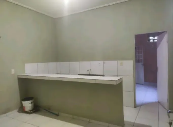 Alugo no Bairro Gilberto Mestrinho, próximo ao IFAM e Distrito 2