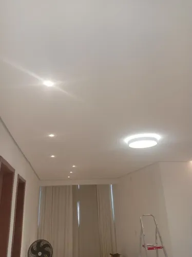 Gesso ,pintura e elétrica