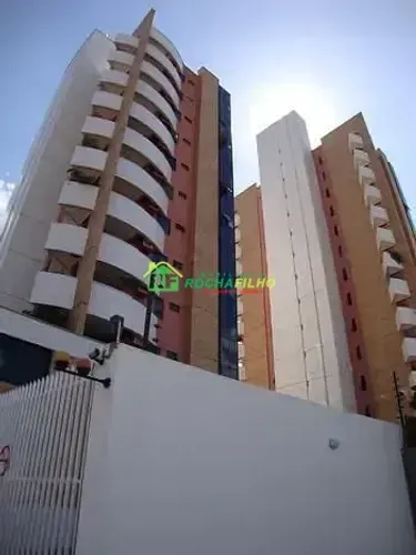 Apartamento no Condomínio Andorra e Alhambra