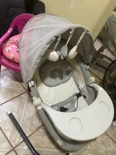 Cadeirinha de balanço musical