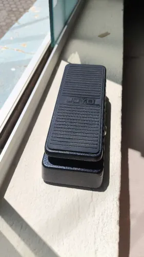 Pedal Wah Wah e Volume Joyo