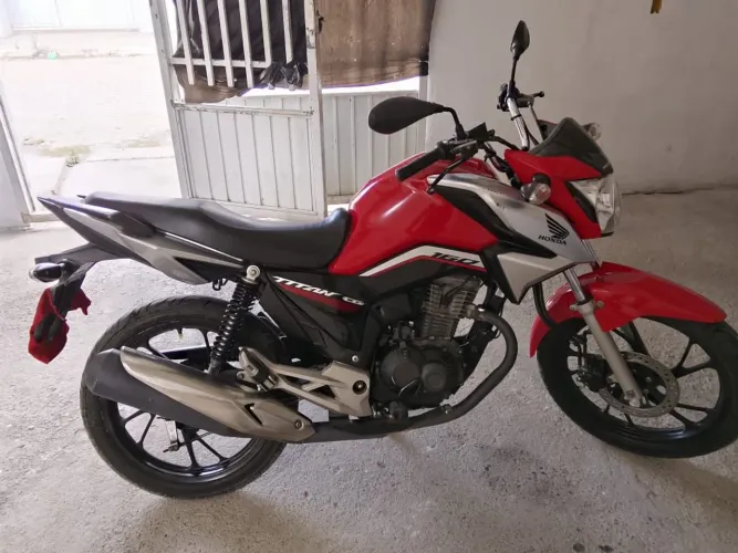 Honda CG 2023