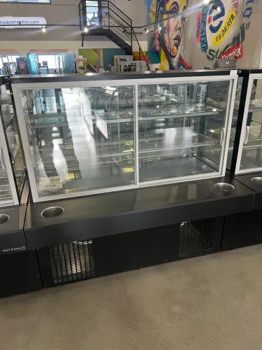 Vitrine refrigerada 1.50m self service nova pronta entrega
