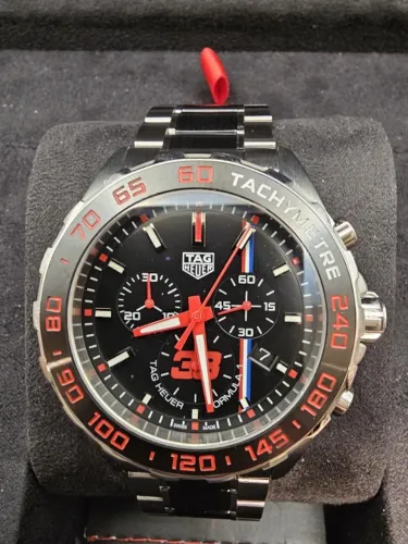 relógio Tag Heuer Formula One edição limitada 43mm Max Verstappen CAZ101U