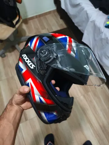 Capacete