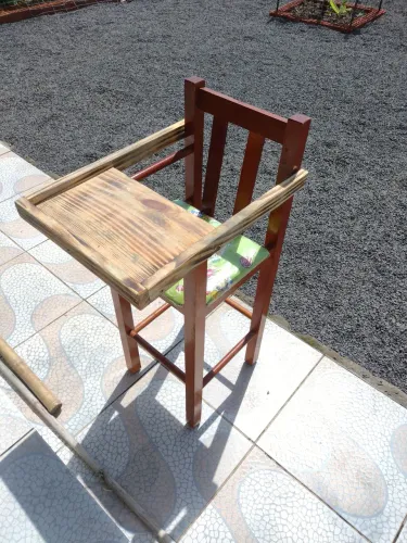 Cadeirinha de papa para criança
