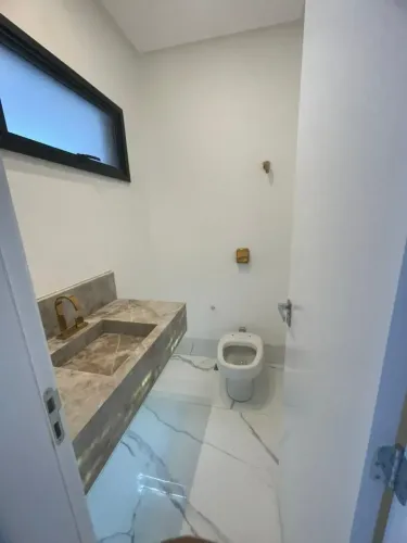 Imóvel para aluguel com 235 metros quadrados com 4 quartos em Fazenda Vau das Pombas - Goi