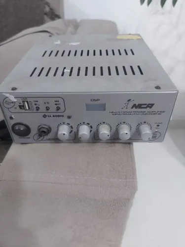 Vemdo amplificador , entrada pra microfone 100w fone * .