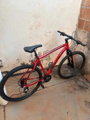 Bicicleta aro 29 freio a disco hidráulico