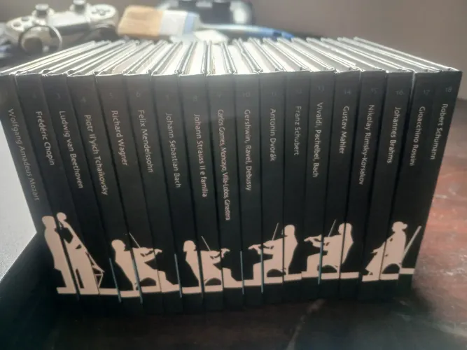 18 CDs e livretos da Royal Philharmonic