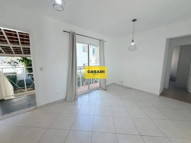 Casa em Condomínio para Locação com 3 Dormitórios, Suíte e Lazer Taboão | São Bernardo do