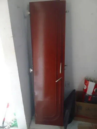Portas de armário semi nova