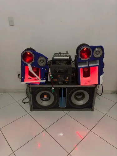 Som automotivo