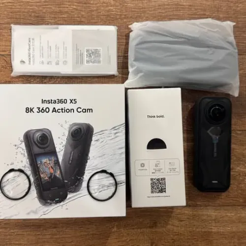 Câmera Filmadora Insta360 X5 8.7k - 15 dias de uso - Novíssima