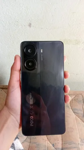 Vende-se um poco x7 pro