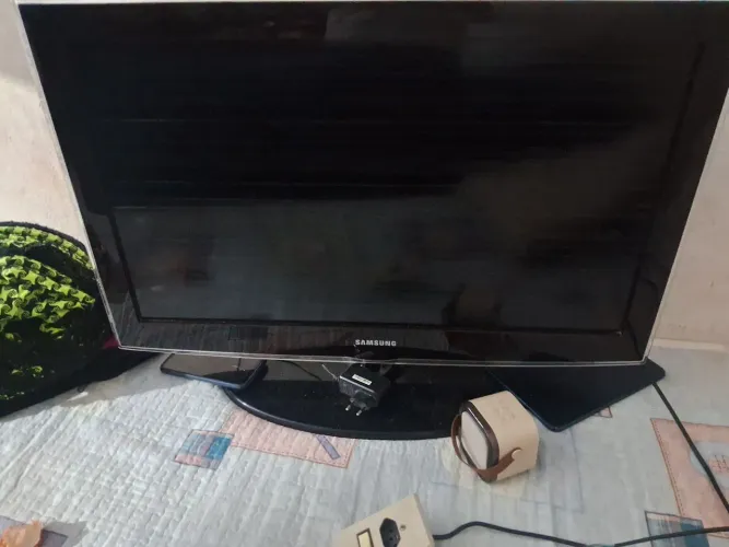 Venda de tv com defeito