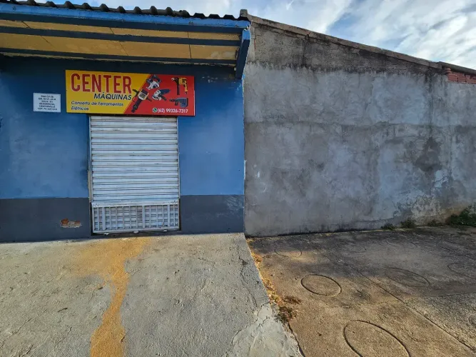 Imóvel para aluguel possui 28 metros quadrados em Residencial Center Ville - Goiânia - GO