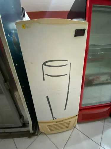 Cervejeira Compacta 