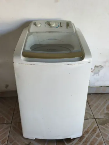 Máquina de lavar roupa Eletrolux 10 kl
