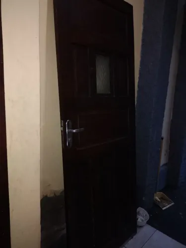 Vendo porta de madeira!