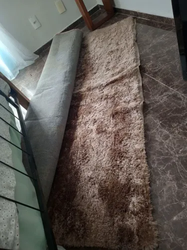 Vendo tapetes de vários cores e tamanhos