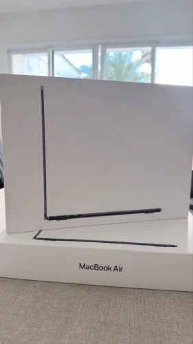 MacBook Air M5 16-512 / Midinight ( novo , lacrado )