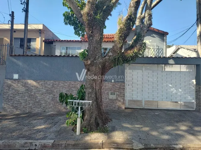 Casa a venda com 4 quartos na Vila Marieta, sol da manha