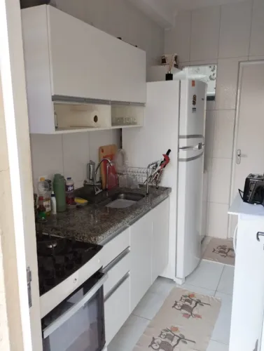 Alugo Apart-Kit 25m² Estrada do Magarça / Leia