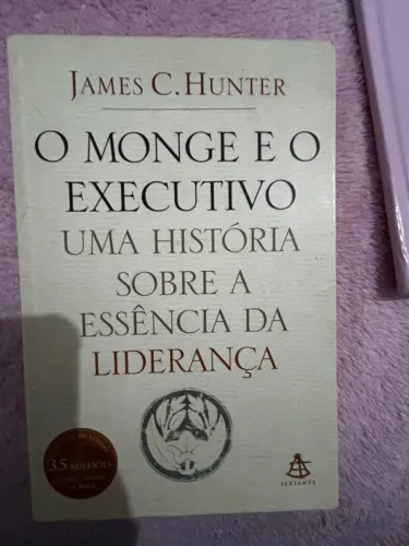 8 livros aletorios 