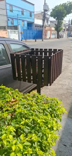 Lixeira de Calçada