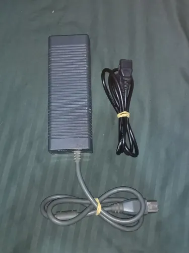 Fonte Xbox 360 Arcade Fat Elite 16.5a 203w 127v