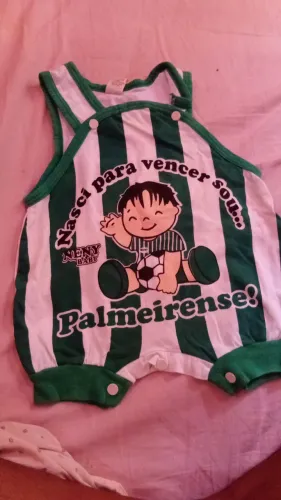 Vendo ou troco roupinha bebê palmeiras