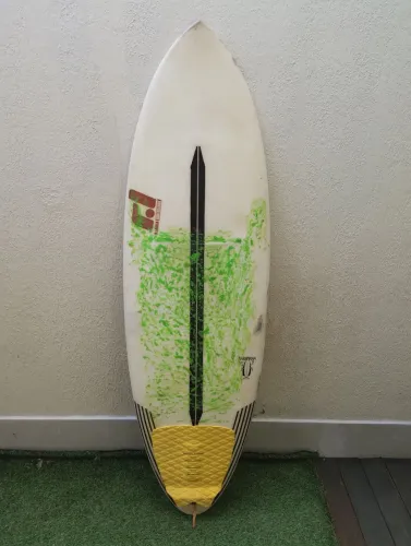 Prancha de surf EPS