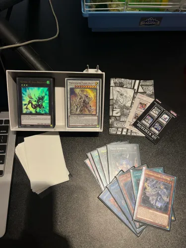 Kit de duelo com dois baralhos + cartas avulsas raras 