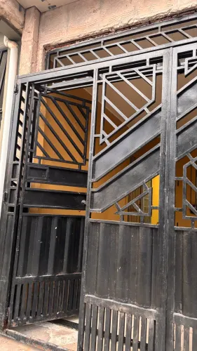 Portão de Metalon