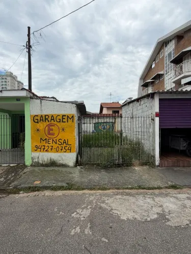 Terreno na Rua Onze de Agosto, 98 200 m²
