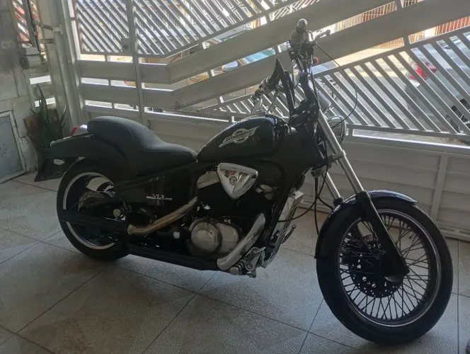 Shadow 600 98