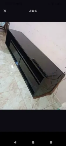 Racke preto moderno