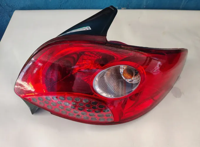 Lanterna Traseira Lado Direito Peugeot 207 Hatch Original