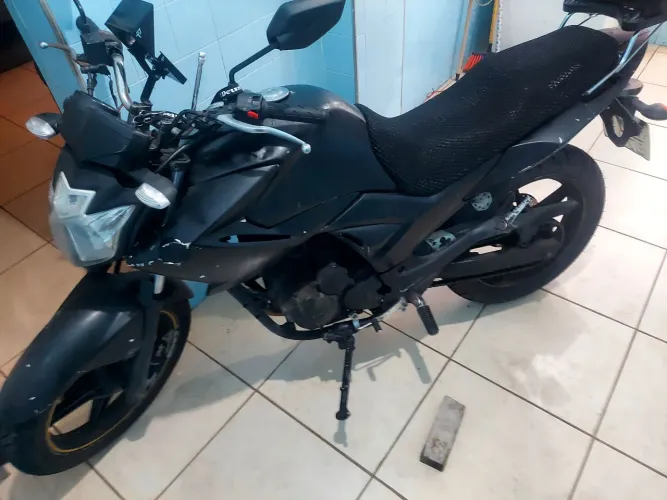 VENDO FAZER 250 250 2010/2011.