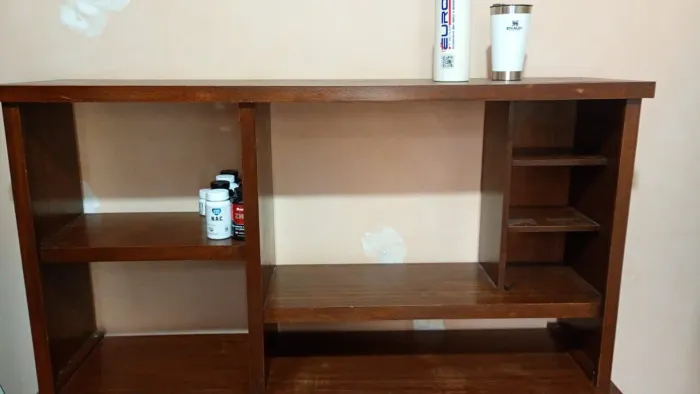 Vendo escrivaninha de computador