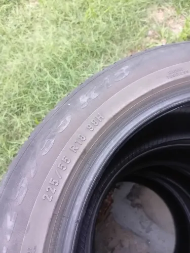 Pneus. 225/55 R18. Pirelli Scorpion