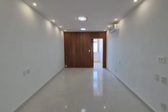Apartamento para alugar na Praça Tiradentes, Centro, Rio de Janeiro - RJ