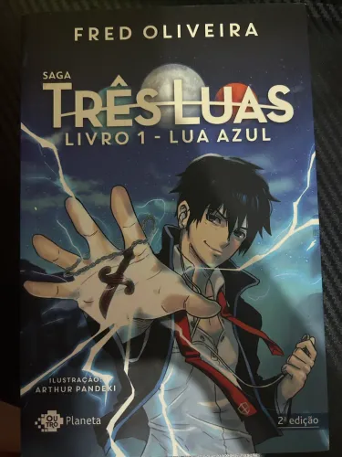 Livro Saga Três Luas