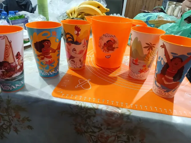 Kit 5 copos 1 jarra Moana Tang