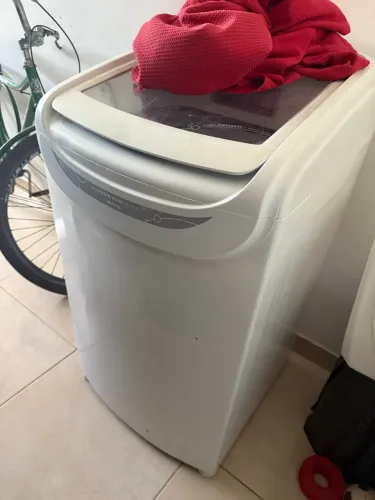 Lavadora eletrolux 8k
