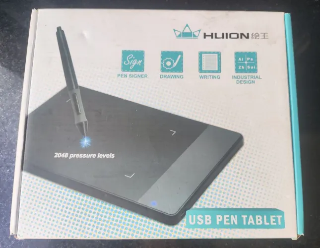 Mesa Digitalizadora Huion H420 - Completa na Caixa - 2048 Níveis